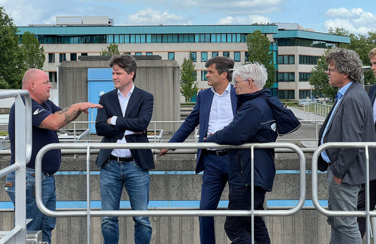 werkbezoek-rioolwaterzuiveringinstallatie-Kralingseveer-bontenbal